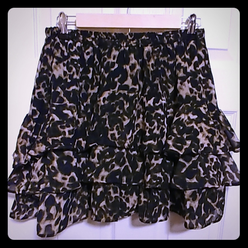 Converse size 12 lepord skirt